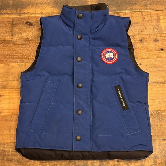 VGUC Canada Goose Kids Vest (authentic) - Picture 5 of 11